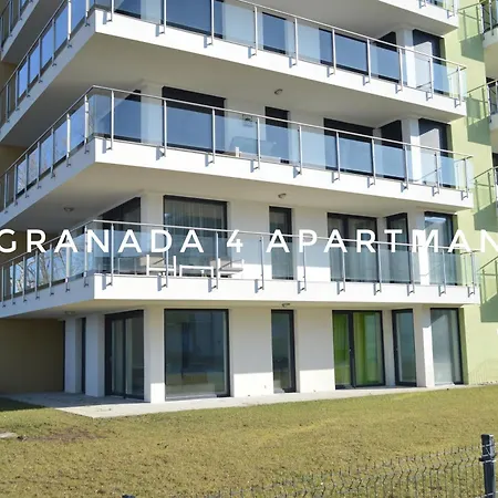 Ezuestpart Granada 4 Koezvetlen Vizparti Luxus