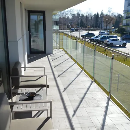 Ezuestpart Granada 4 Koezvetlen Vizparti Luxus Apartment *