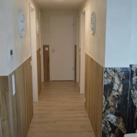 Ezuestpart Granada 4 Koezvetlen Vizparti Luxus